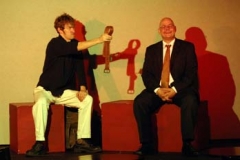 02_blau_therapiert_deutschland_mit_guertelrose