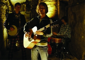 Anthony_Garden_Videostill_klein